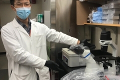Kevinwithmicroscope